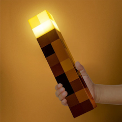 Luminária de Tocha Minecraft: Estilo e Conforto